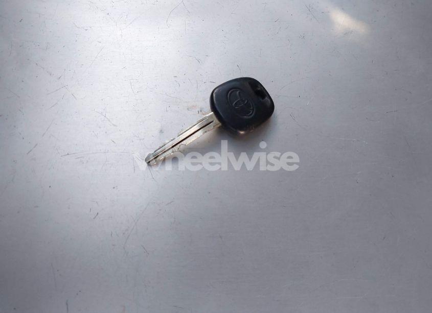 Photo 11 of 2007 Toyota Corolla S (VIN 1NXBR32EX7Z857336)