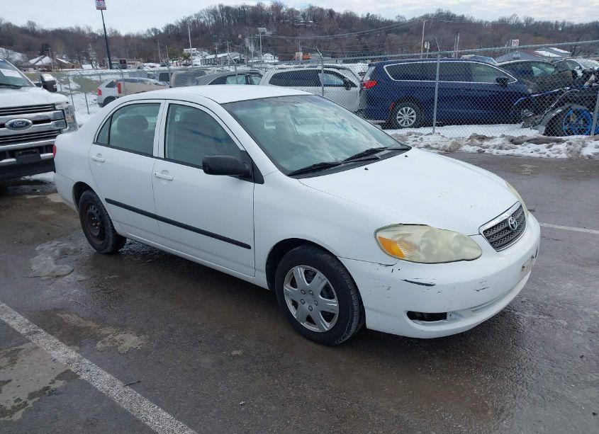 2007 Toyota Corolla (VIN 1NXBR32EX7Z868689) main photo