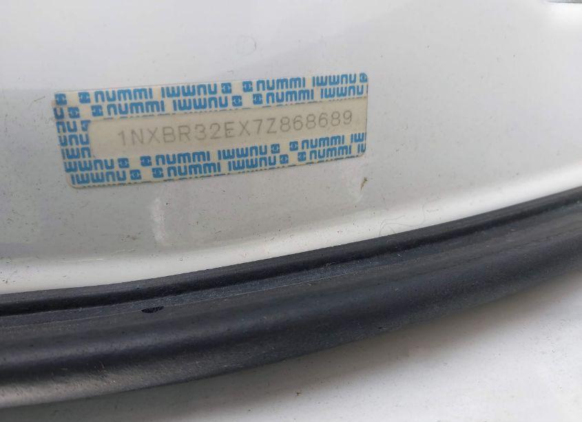 Photo 9 of 2007 Toyota Corolla (VIN 1NXBR32EX7Z868689)