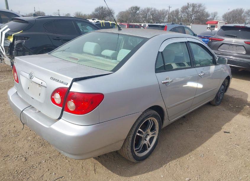 Photo 4 of 2007 Toyota Corolla LE (VIN 1NXBR32EX7Z887291)