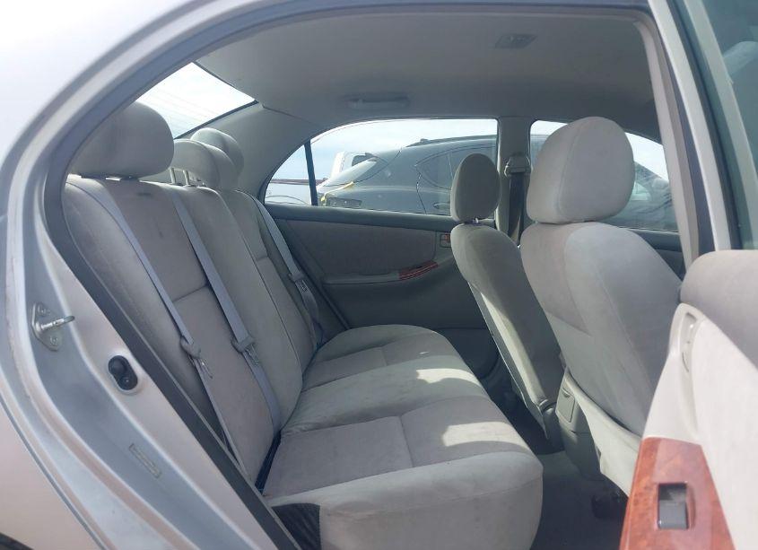 Photo 8 of 2007 Toyota Corolla LE (VIN 1NXBR32EX7Z887291)