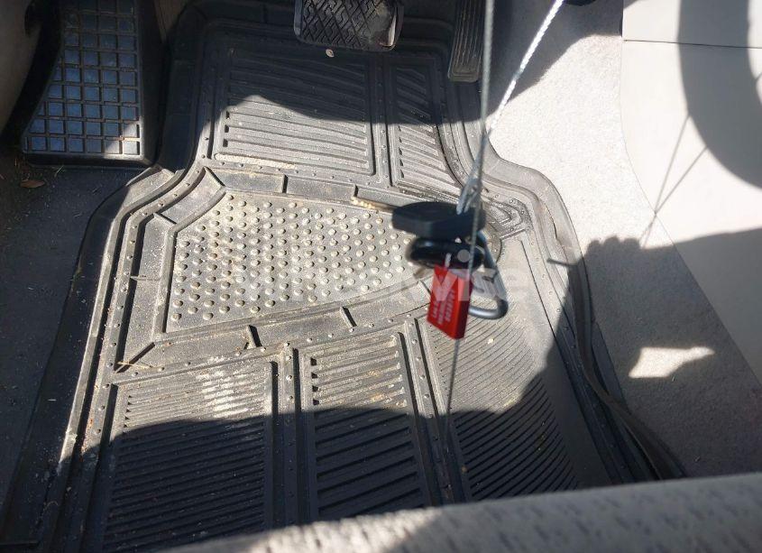 Photo 11 of 2007 Toyota Corolla CE (VIN 1NXBR32EX7Z903344)