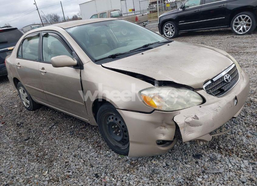 2007 Toyota Corolla LE (VIN 1NXBR32EX7Z924758) main photo