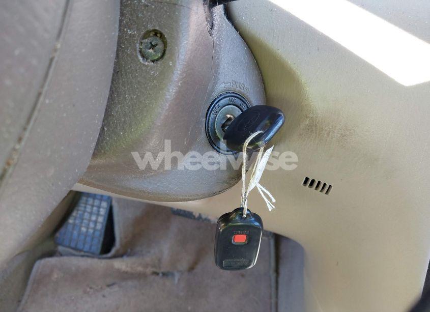 Photo 11 of 2008 Toyota Corolla LE (VIN 1NXBR32EX8Z004789)