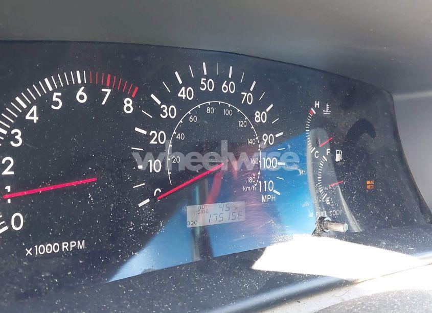 Photo 7 of 2008 Toyota Corolla LE (VIN 1NXBR32EX8Z004789)