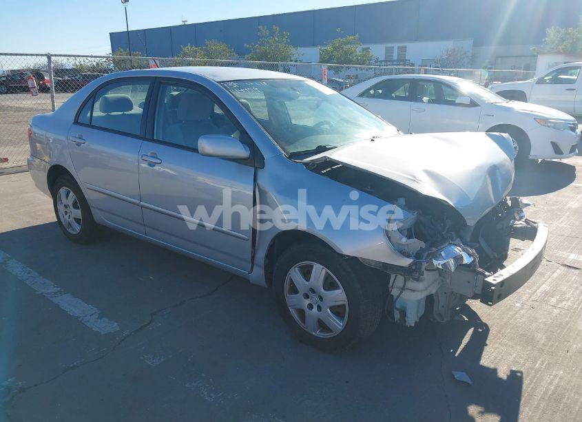 2008 Toyota Corolla LE (VIN 1NXBR32EX8Z011323) main photo