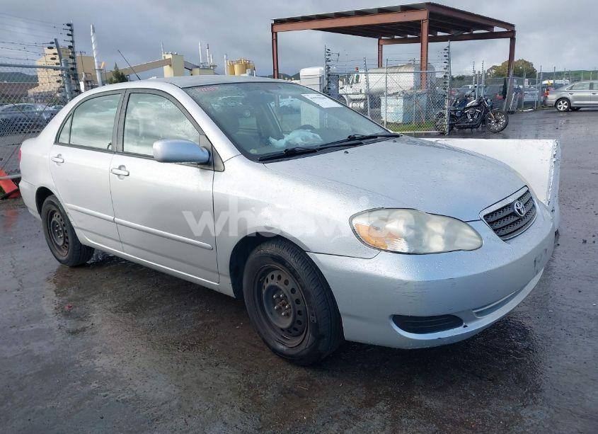 2008 Toyota Corolla LE (VIN 1NXBR32EX8Z030518) main photo