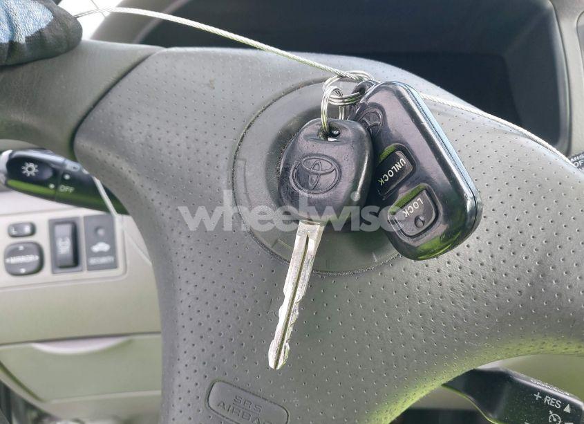 Photo 11 of 2008 Toyota Corolla LE (VIN 1NXBR32EX8Z030518)