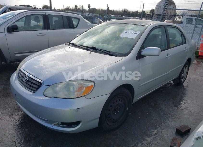 Photo 2 of 2008 Toyota Corolla LE (VIN 1NXBR32EX8Z030518)