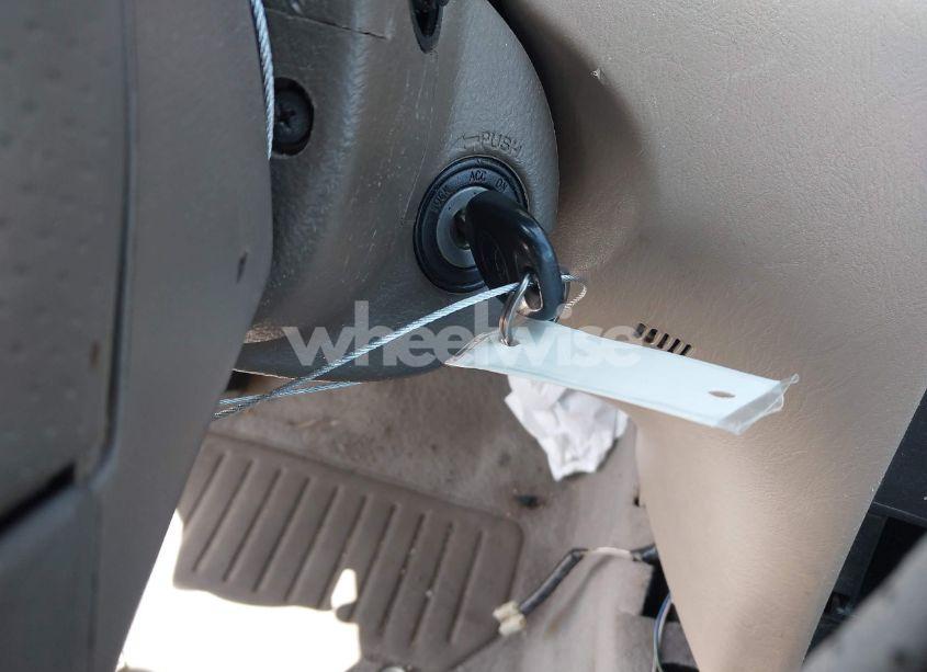 Photo 11 of 2008 Toyota Corolla CE (VIN 1NXBR32EX8Z937902)