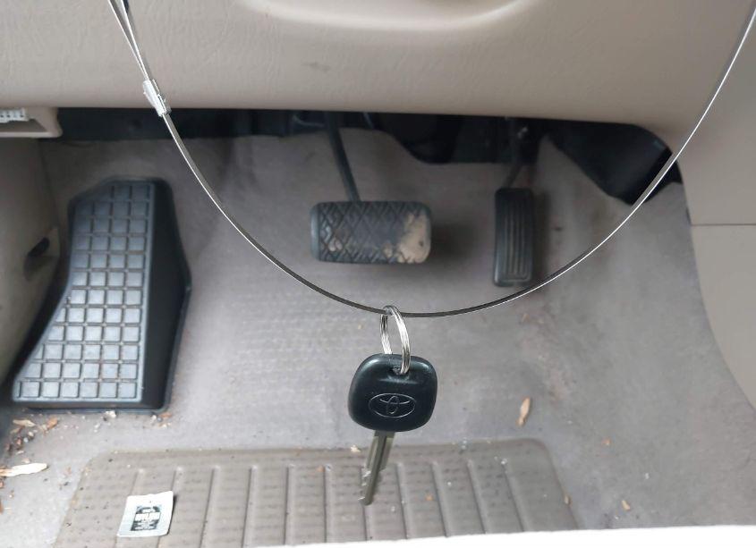 Photo 11 of 2008 Toyota Corolla CE (VIN 1NXBR32EX8Z976098)