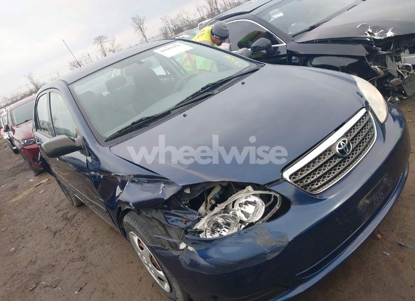 2008 Toyota Corolla CE (VIN 1NXBR32EX8Z983584) main photo