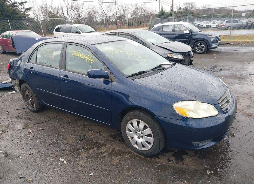 2003 Toyota Corolla LE (VIN 1NXBR38E23Z098960) main photo