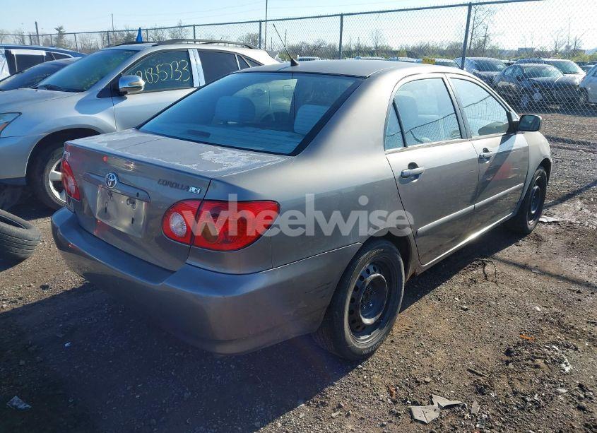 Photo 4 of 2003 Toyota Corolla LE (VIN 1NXBR38E33Z017481)