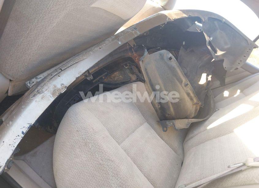 Photo 12 of 2004 Toyota Corolla LE (VIN 1NXBR38E64Z224691)