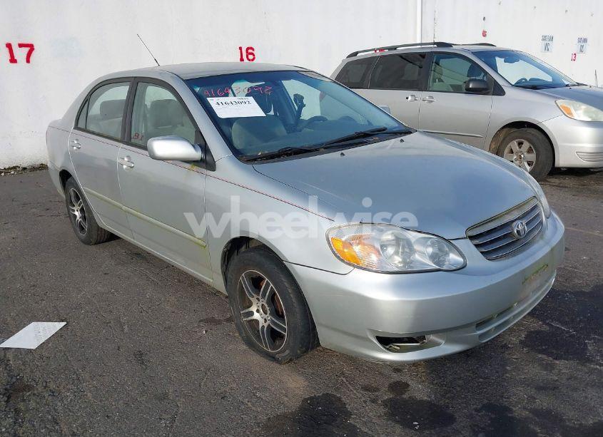 2003 Toyota Corolla LE (VIN 1NXBR38E93Z105936) main photo