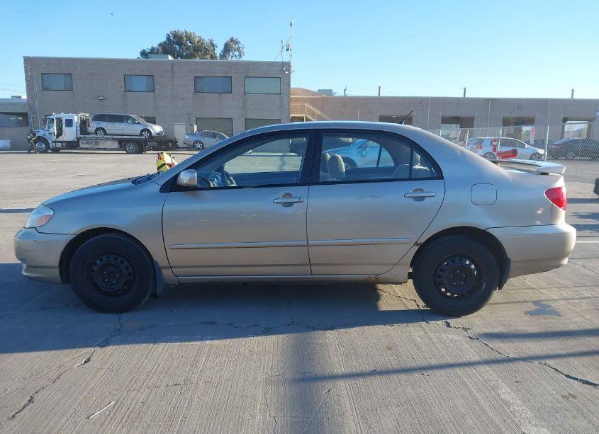 Photo 14 of 2004 Toyota Corolla LE (VIN 1NXBR38E94Z234583)