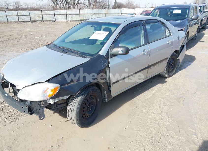 Photo 2 of 2004 Toyota Corolla LE (VIN 1NXBR38E94Z249570)