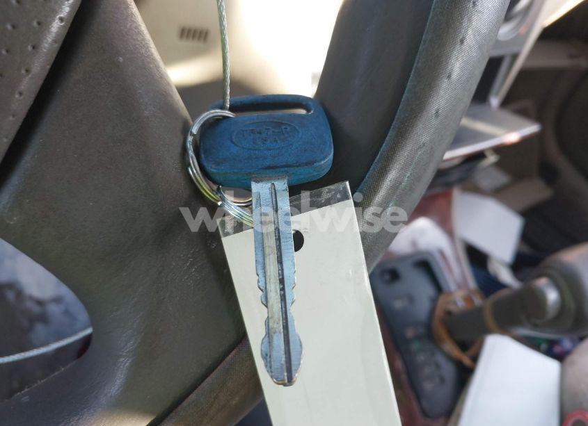 Photo 11 of 2003 Toyota Corolla LE (VIN 1NXBR38EX3Z090136)