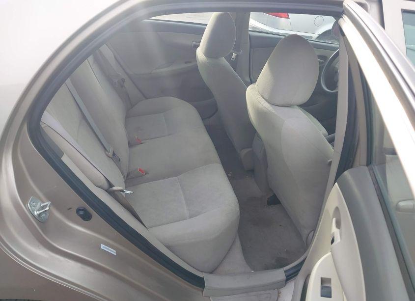 Photo 8 of 2009 Toyota Corolla LE (VIN 1NXBU40E09Z006785)