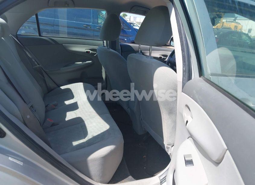 Photo 8 of 2009 Toyota Corolla LE (VIN 1NXBU40E09Z010447)