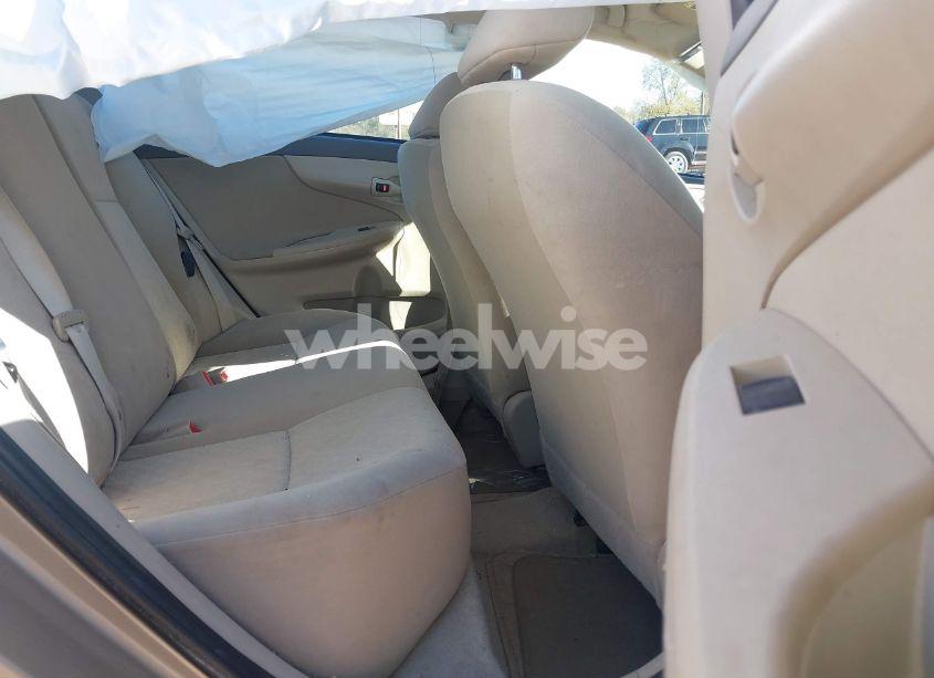 Photo 8 of 2009 Toyota Corolla LE (VIN 1NXBU40E09Z037471)