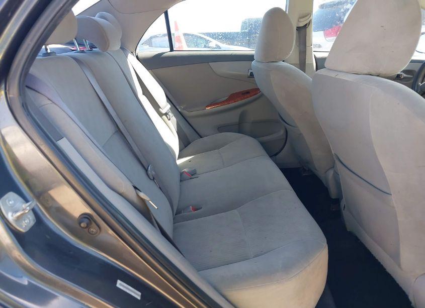 Photo 8 of 2009 Toyota Corolla XLE (VIN 1NXBU40E09Z042279)