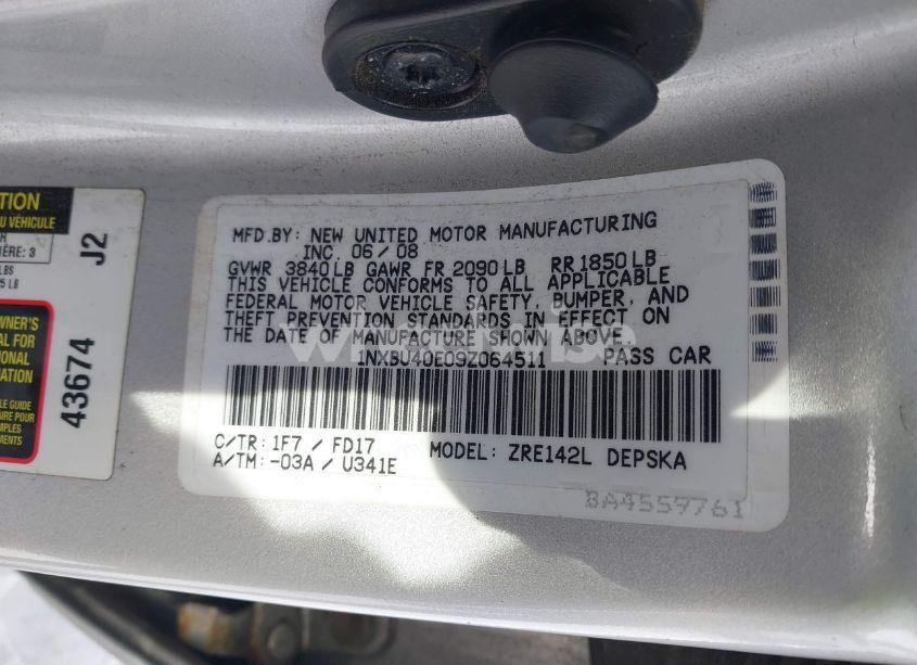 Photo 9 of 2009 Toyota Corolla S (VIN 1NXBU40E09Z064511)