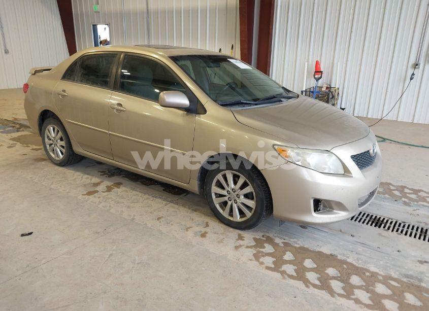 2009 Toyota Corolla XLE (VIN 1NXBU40E09Z074553) main photo