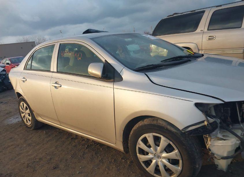 Photo 14 of 2009 Toyota Corolla LE (VIN 1NXBU40E09Z079509)