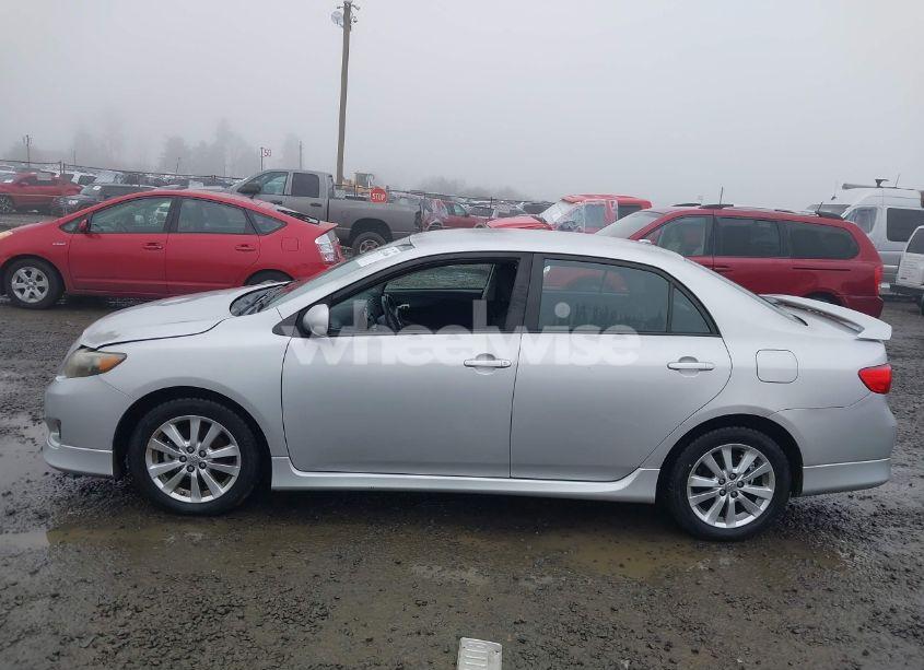 Photo 14 of 2009 Toyota Corolla S (VIN 1NXBU40E09Z081213)