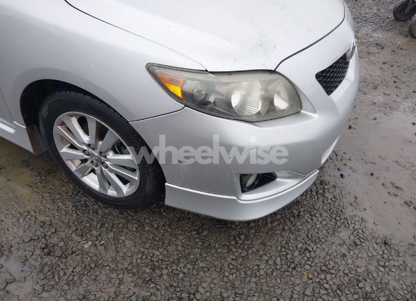 Photo 18 of 2009 Toyota Corolla S (VIN 1NXBU40E09Z081213)