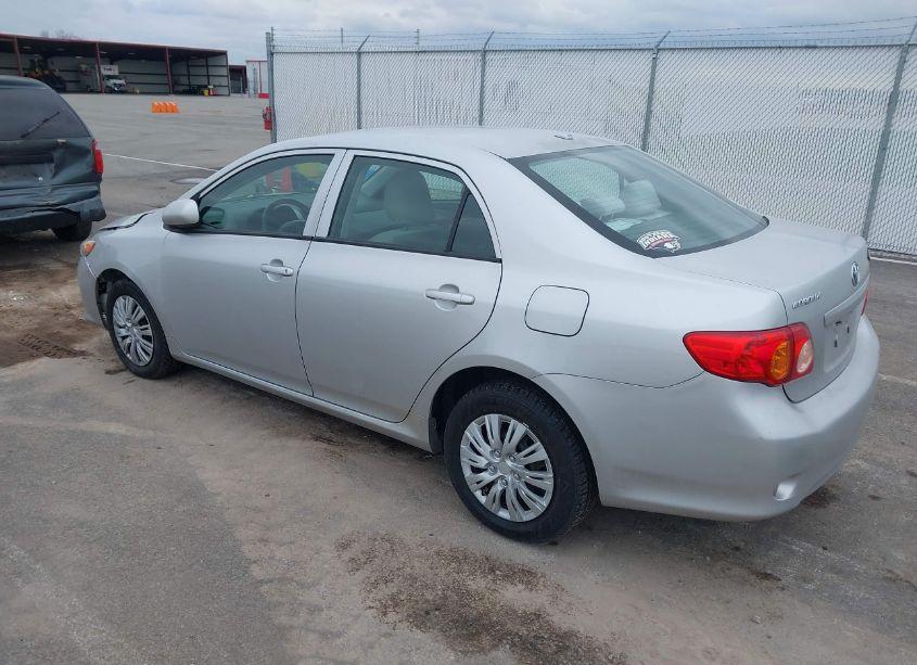 Photo 3 of 2009 Toyota Corolla LE (VIN 1NXBU40E09Z117448)