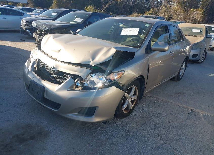 Photo 2 of 2009 Toyota Corolla XLE (VIN 1NXBU40E09Z126845)