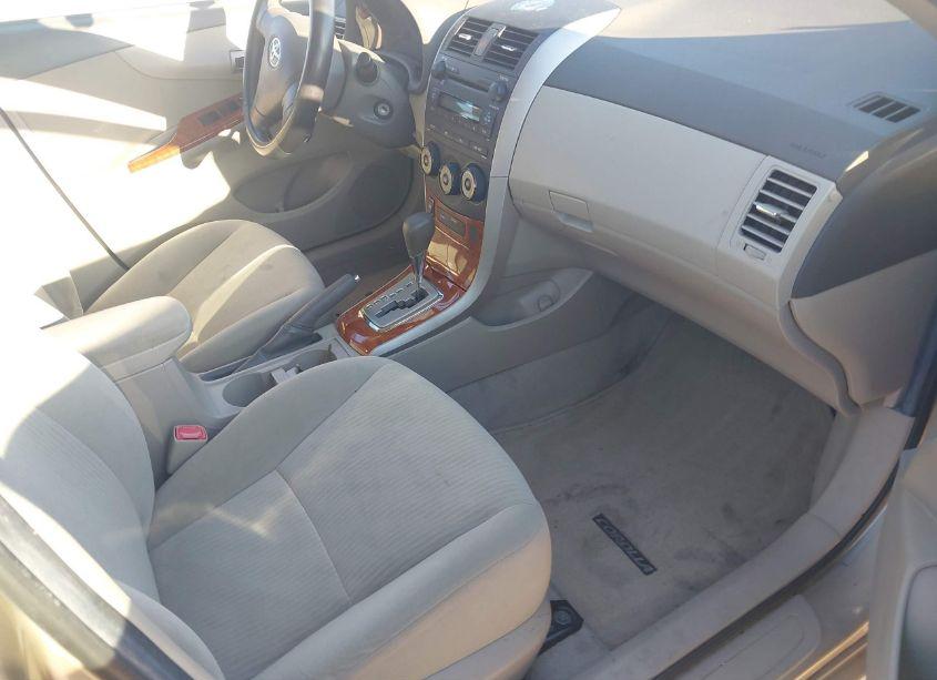 Photo 5 of 2009 Toyota Corolla XLE (VIN 1NXBU40E09Z126845)