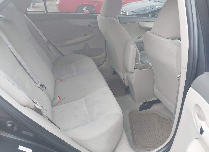 Photo 8 of 2009 Toyota Corolla LE (VIN 1NXBU40E09Z165094)