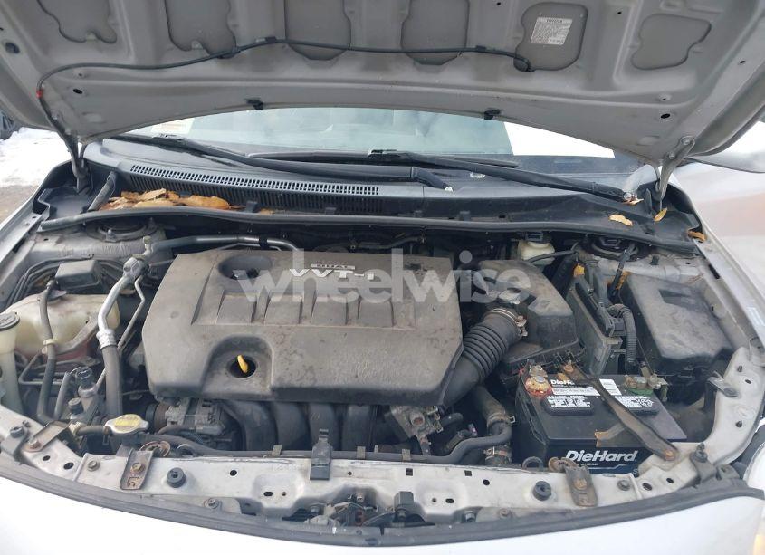 Photo 10 of 2009 Toyota Corolla (VIN 1NXBU40E19Z009548)