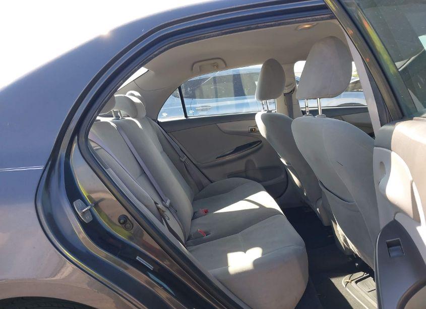 Photo 8 of 2009 Toyota Corolla XLE (VIN 1NXBU40E19Z014359)