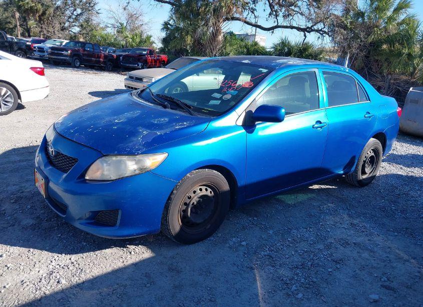 Photo 2 of 2009 Toyota Corolla LE (VIN 1NXBU40E19Z016046)