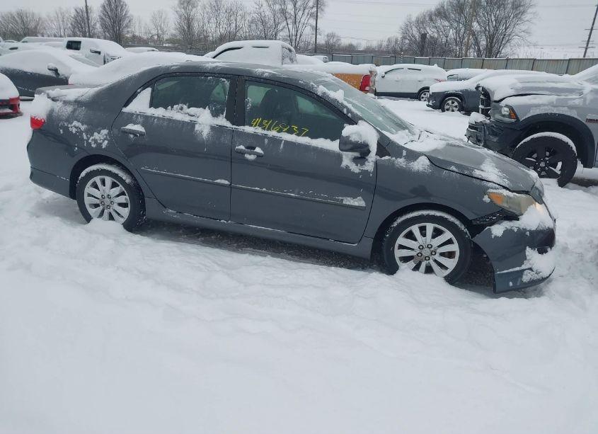 2009 Toyota Corolla S (VIN 1NXBU40E19Z034546) main photo