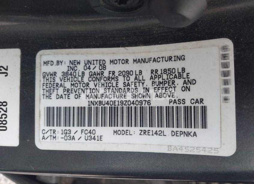 Photo 9 of 2009 Toyota Corolla XLE (VIN 1NXBU40E19Z040976)