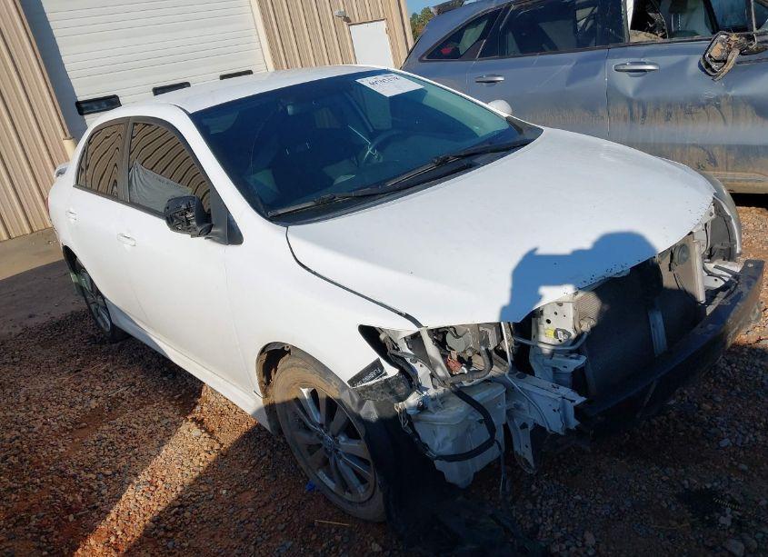 2009 Toyota Corolla S (VIN 1NXBU40E19Z062721) main photo