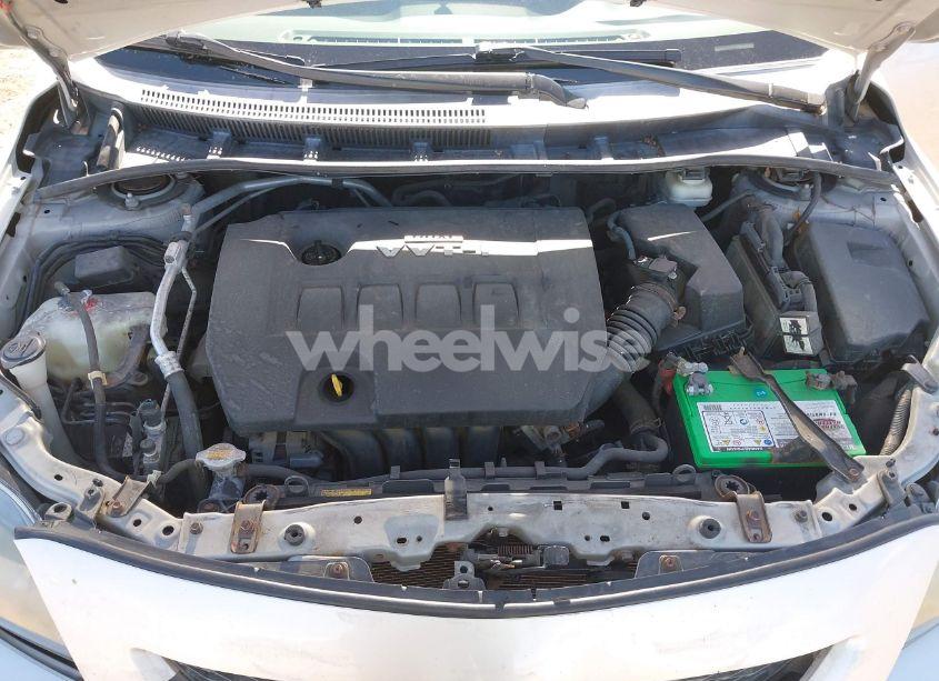 Photo 10 of 2009 Toyota Corolla S (VIN 1NXBU40E19Z101534)