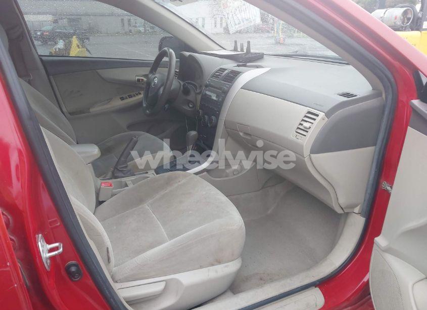 Photo 5 of 2009 Toyota Corolla LE (VIN 1NXBU40E19Z120603)