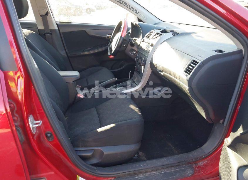 Photo 5 of 2009 Toyota Corolla S (VIN 1NXBU40E19Z126272)