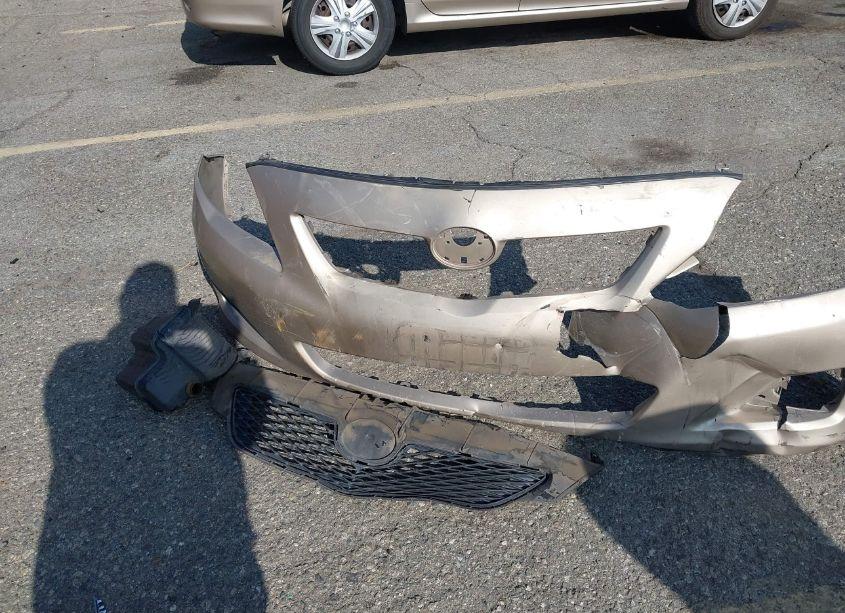 Photo 12 of 2009 Toyota Corolla LE (VIN 1NXBU40E19Z155626)