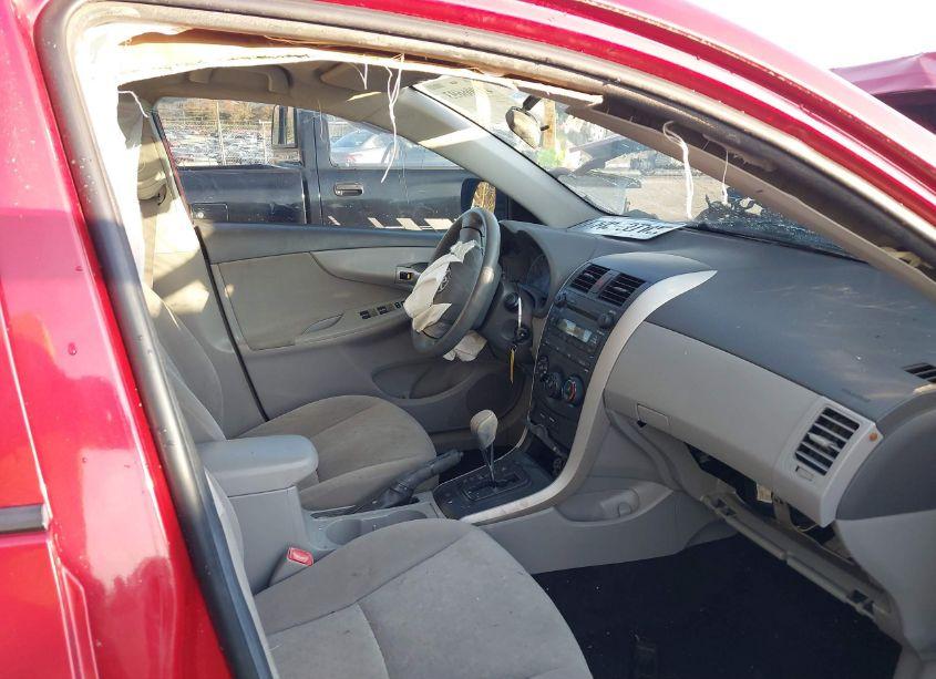 Photo 5 of 2009 Toyota Corolla LE (VIN 1NXBU40E29Z008862)