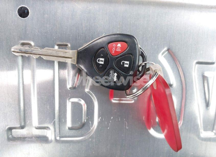 Photo 11 of 2009 Toyota Corolla S (VIN 1NXBU40E29Z052201)