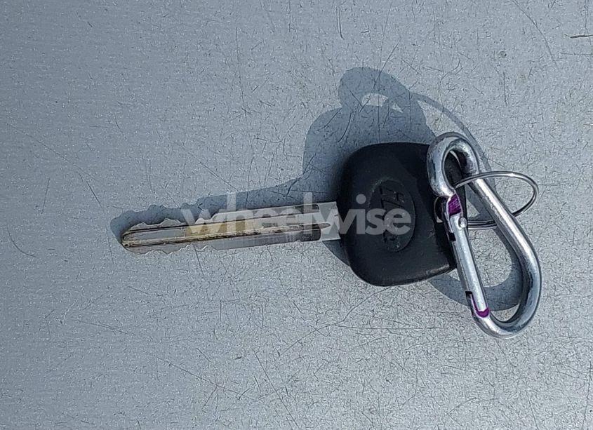 Photo 11 of 2009 Toyota Corolla S (VIN 1NXBU40E29Z067233)