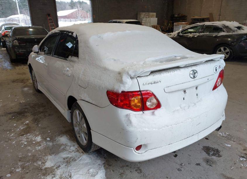 Photo 3 of 2009 Toyota Corolla S (VIN 1NXBU40E29Z068463)